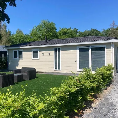 Op De Veluwe Chalet *